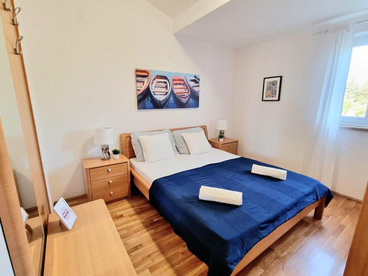 Ferienwohnung App Oleander Umag Exterior foto